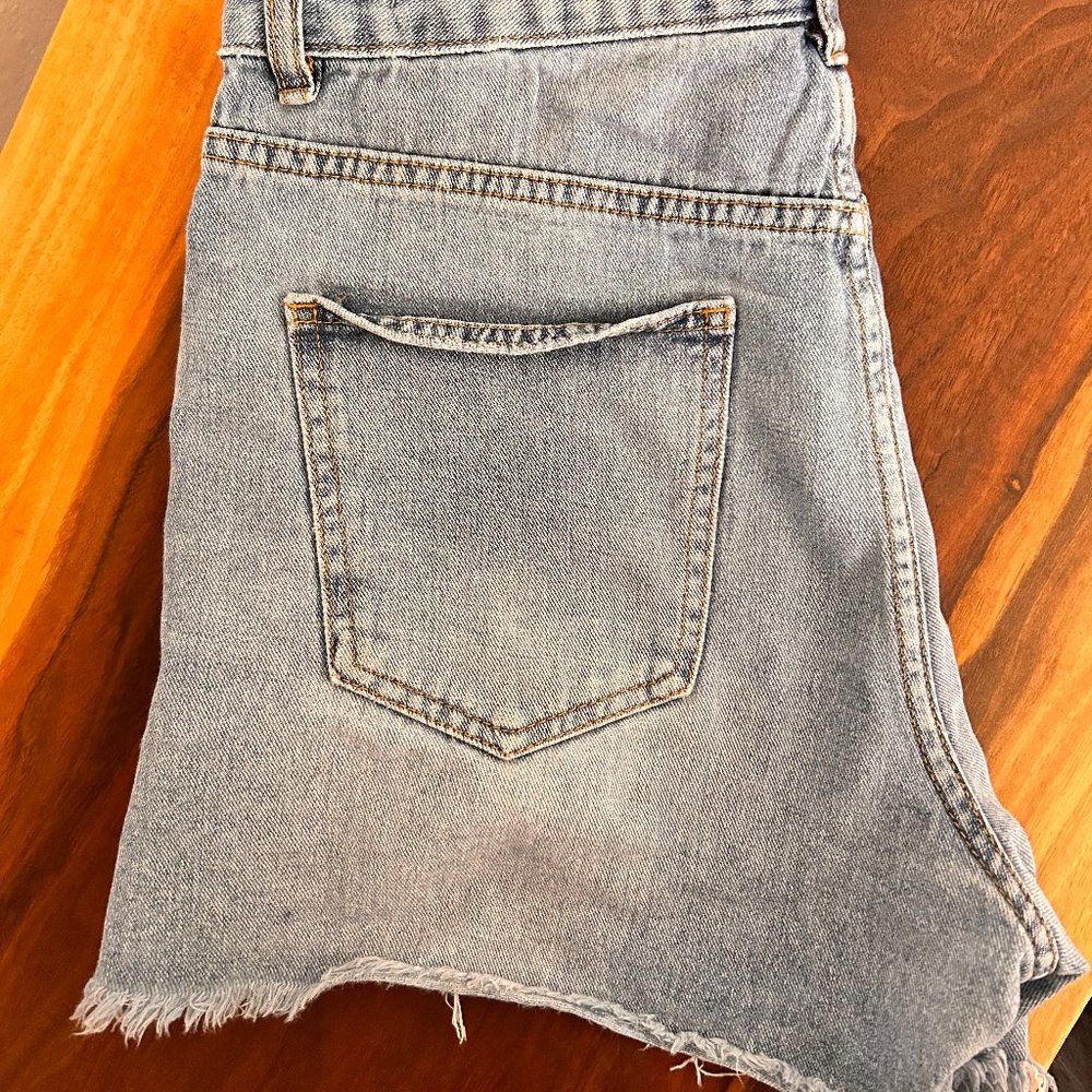 COTTON ON High Rise Harley Jean Shorts US 6 - Picture 7 of 9